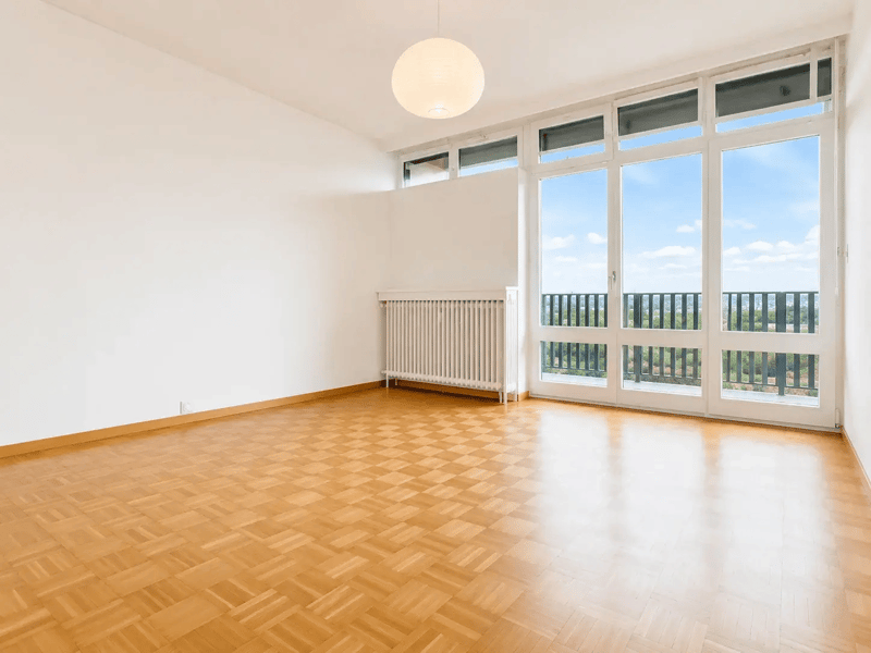 Schönes Apartment mit Pool und Blick auf den Genfersee (5)