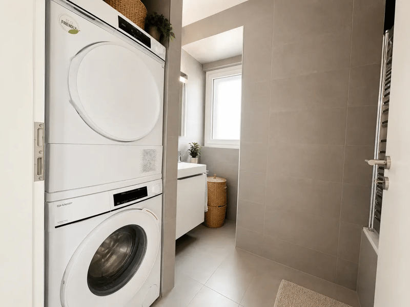 Superba appartamento all'ultimo piano di una residenza recente (8)