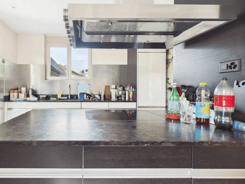 EXCLUSIVITY: Family villa of high standard in Corsier (9)