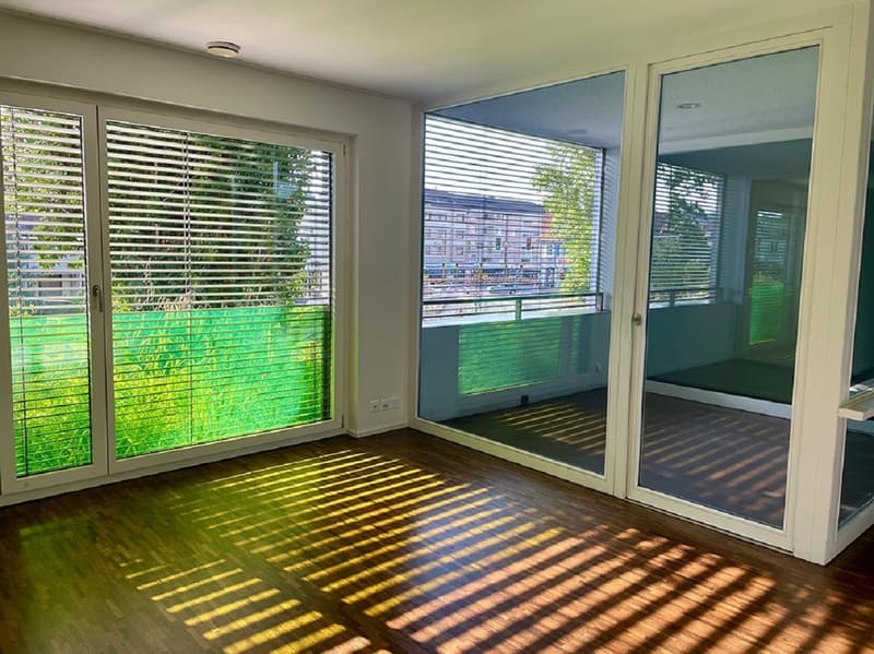 Appartement 3 pièces lumineux avec balcon à Binningen – disponible immédiatement ! (4)