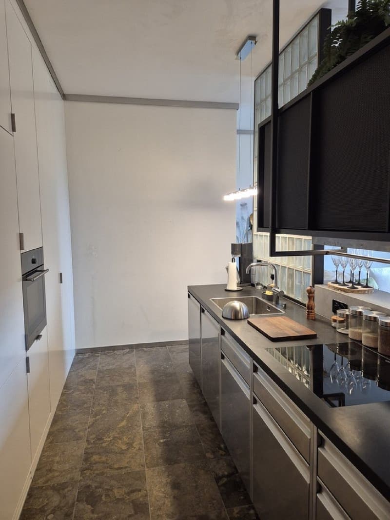Appartamento moderno 2.5 locali a Gustav-Gull-Platz – vivere al livello più alto a Zurigo 8004 (3)