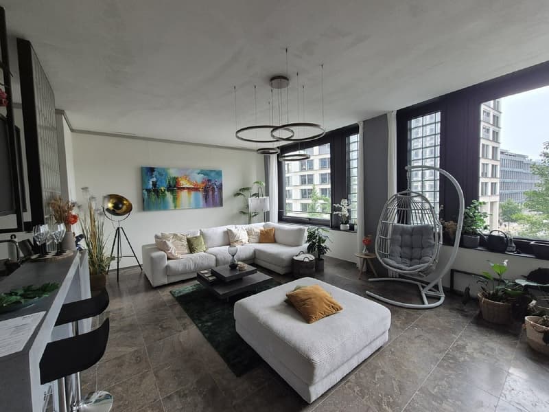 Appartamento moderno 2.5 locali a Gustav-Gull-Platz – vivere al livello più alto a Zurigo 8004 (1)