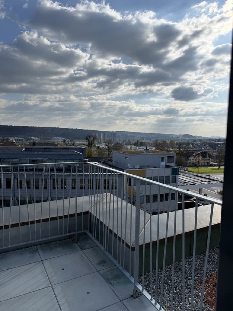 Appartamento moderno 1 camera con balcone a Soletta – disponibile immediatamente! (4)