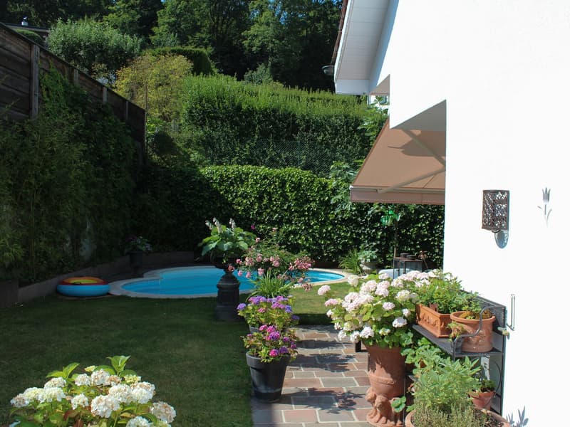 Villa di campagna esclusiva di 6,5 locali con piscina in posizione primaria a Riehen (13)