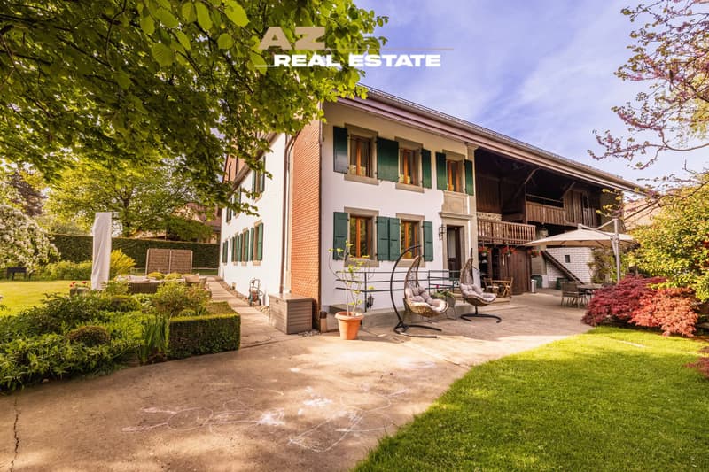 MEZIERES Historic high-end residence (1)