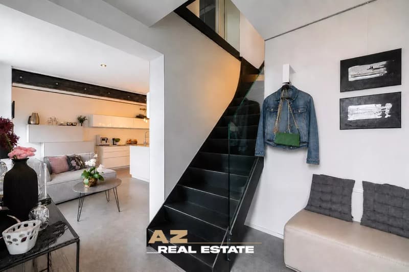 Magnificent Triplex in the heart of Penthaz (7)