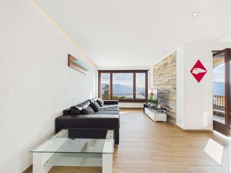 Exklusives 2,5-Zimmer-Apartment mit Seeblick (4)