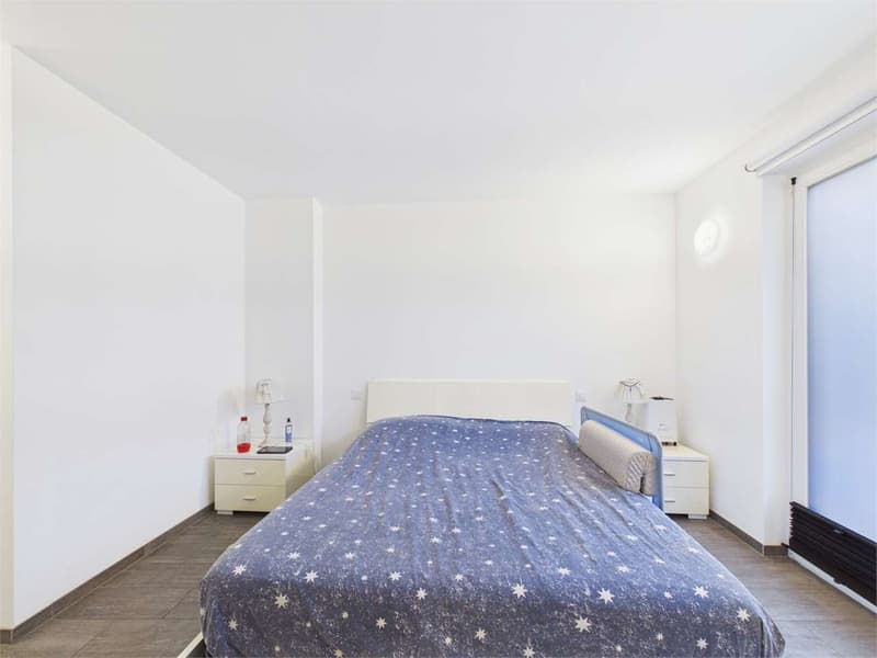 AMPIA CASA MODERNA CON TERRAZZA E UNITA' INDIPENDENTE (12)