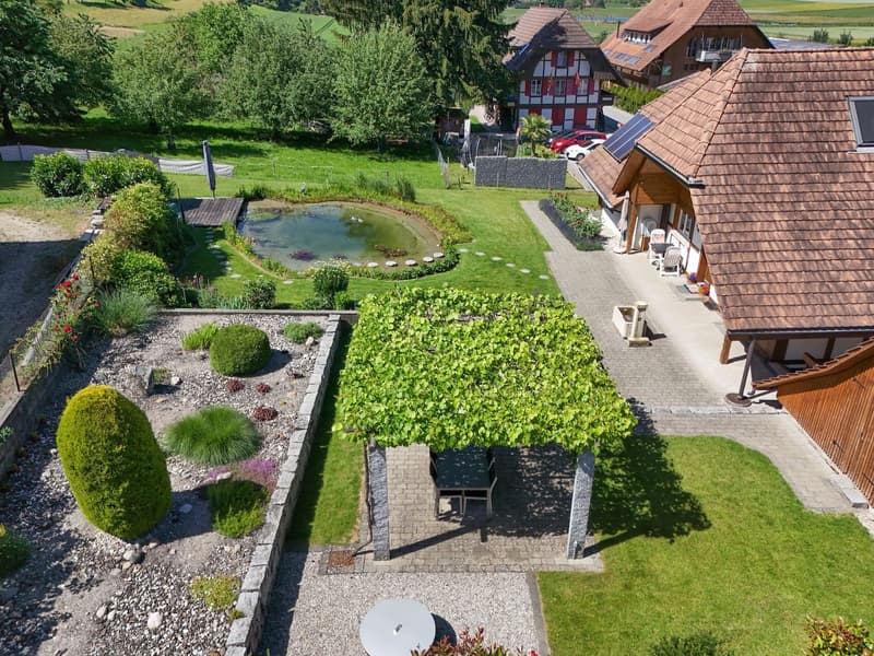 gepflegtes Bijou mit Charme, Stil und traumhafter Gartenanlage (21)
