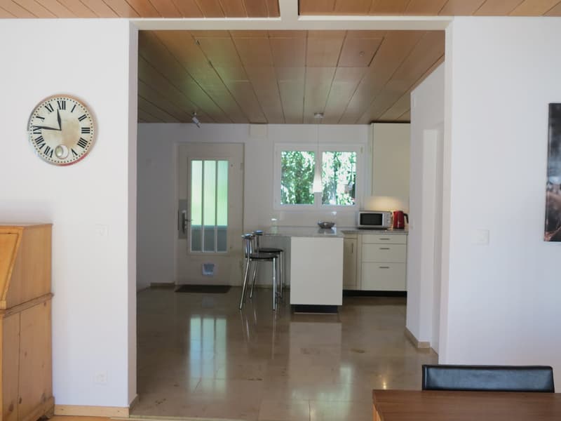 Unique Opportunity: Charming Single-Family Home in a Quiet Location in Port (9)