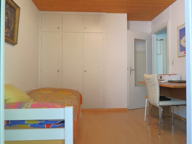 Unique Opportunity: Charming Single-Family Home in a Quiet Location in Port (21)