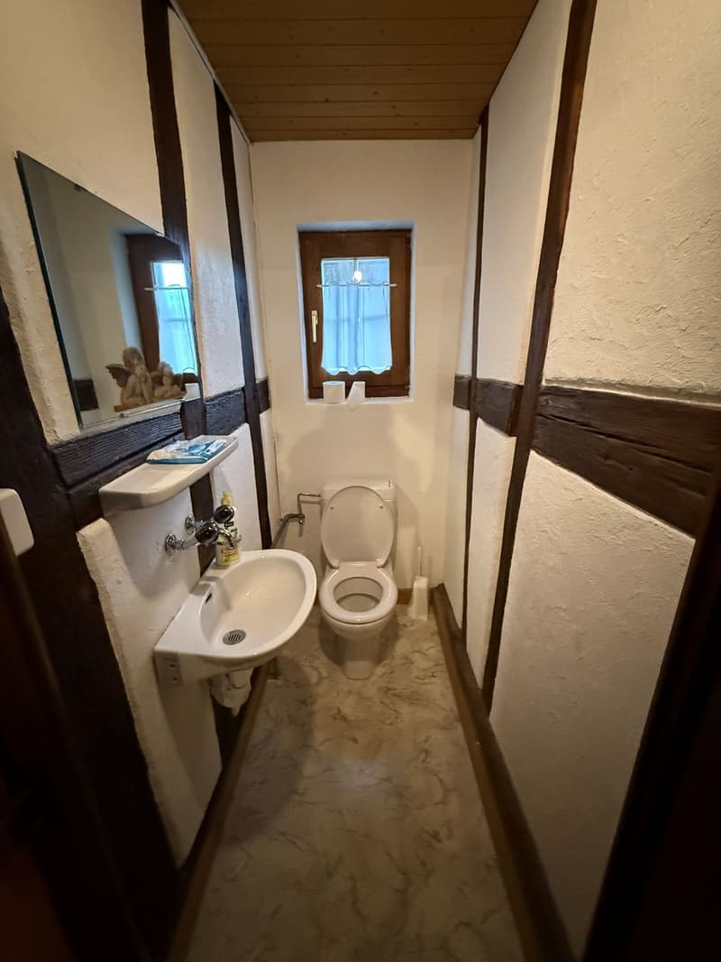 Charming 7.5-room farmhouse in Winkel for rent (12)