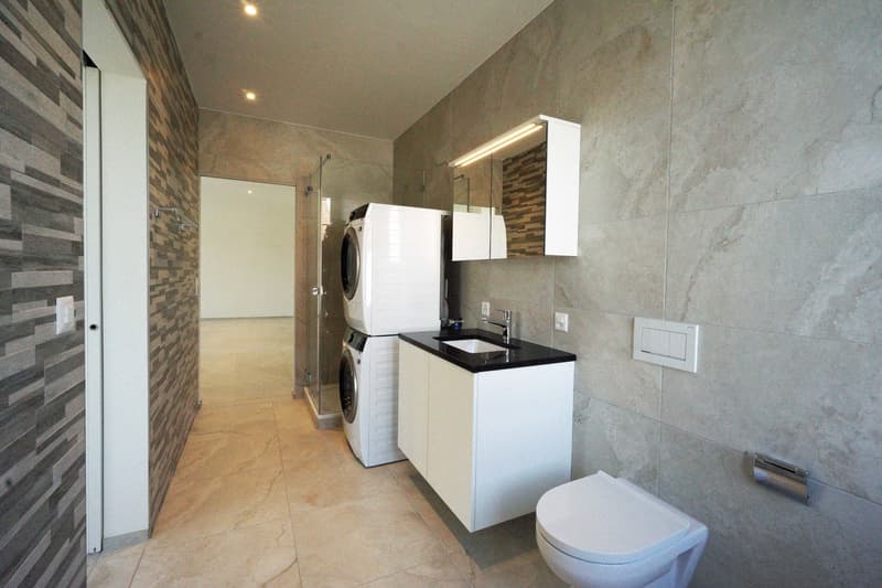 Appartement de 2,5 pièces rénové - 1er étage (Appartement 3) (9)