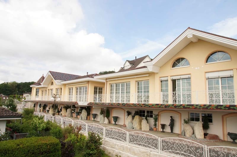 Appartement le plus spécial de 4 1/2 pièces dans le Mittelland avec 129 m2 ! (14)