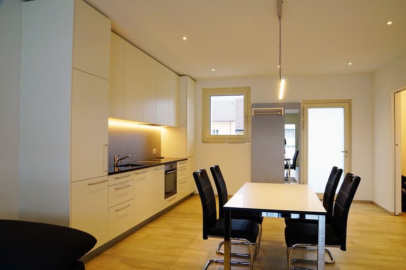 Möblierte 2.5-Zimmerwohnung - Kreuzcenter - Wohnung 12 (3)