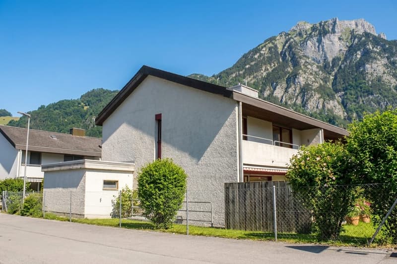 Quiet living, central location (1)