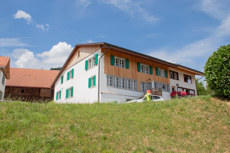 Ein Zuhause mit Geschichte, Weitblick und aussergewöhnlicher Freiheit (1)