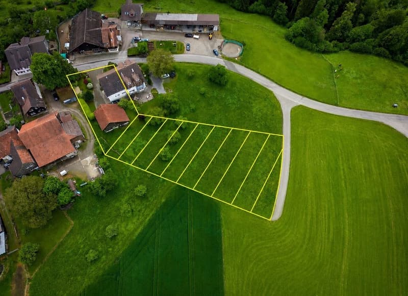 Building plot with potential in Wildberg - 1'162 m² for sale (1)