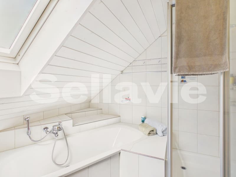 Unique home in Madetswil: Winter garden, sauna & much more! (10)