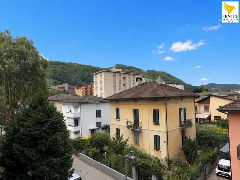 Vista fronte dal balcone
