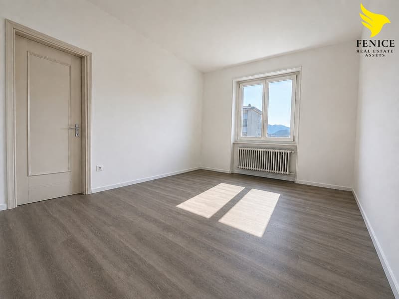 Luminoso appartamento di 4.5 locali a Chiasso da metà Settembre (2)