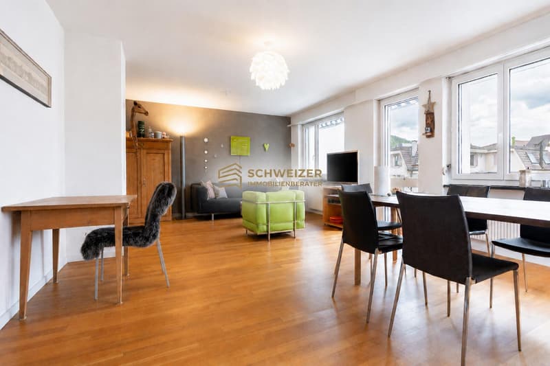 Peaceful living, relaxed life – bright 2.5-room apartment with balcony and garage (1)