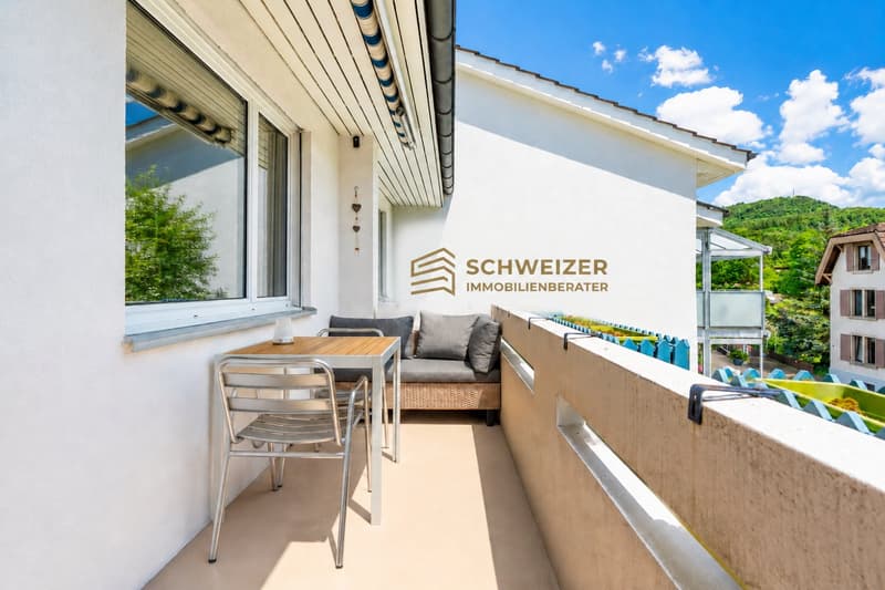 Ruhig wohnen, entspannt leben – helle 2.5-Zimmer-Wohnung mit Balkon und Garage (4)