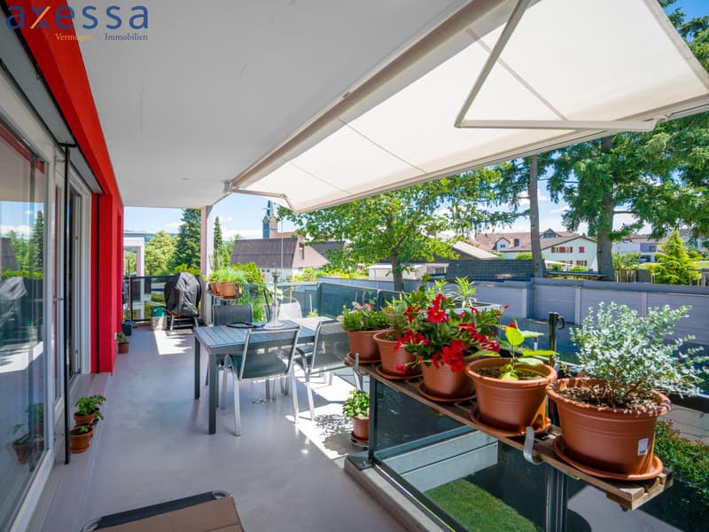 Sunny 3.5 room apartment on the top floor with south balcony in Fischbach-Göslikon (13)