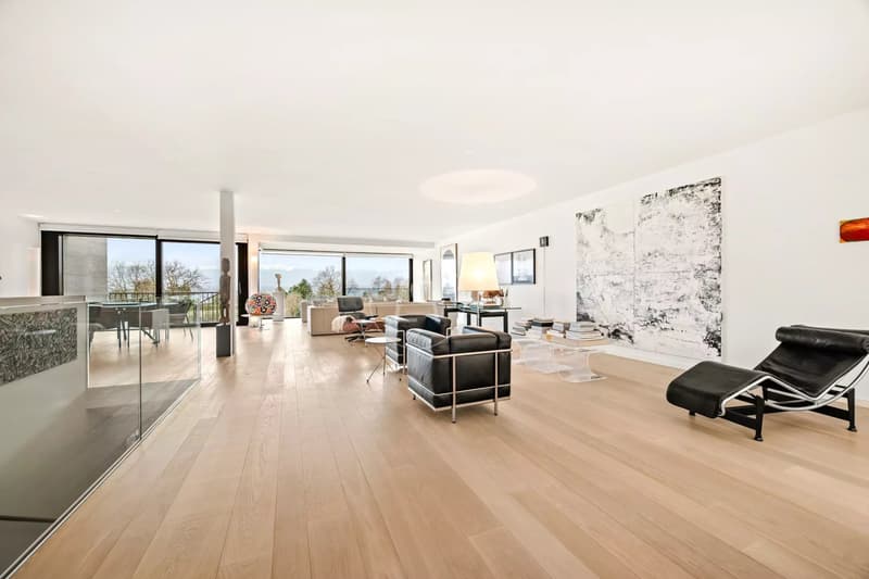 Superbe duplex de 328 m2 avec jardins et vue sur le lac au cœur de Corsier (9)