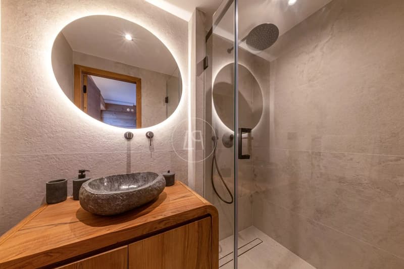 Prestigious duplex penthouse in Rochebrune, Megève (12)