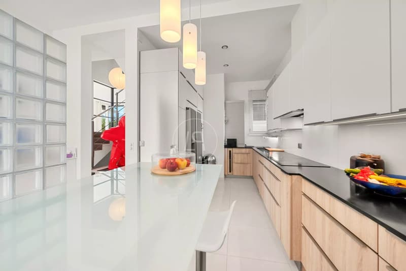 Maison conçue par un architecte à la campagne genevoise, rive gauche (10)