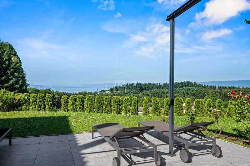 Elegant family property, quiet and with lake views in Epalinges (12)