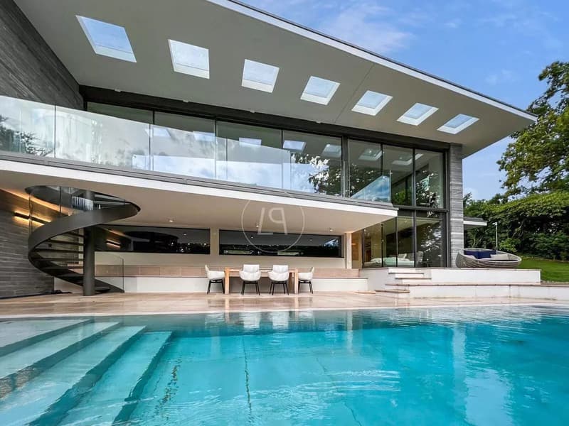 Villa contemporaine d'exception, vue et accès privé au lac,rive gauche (7)