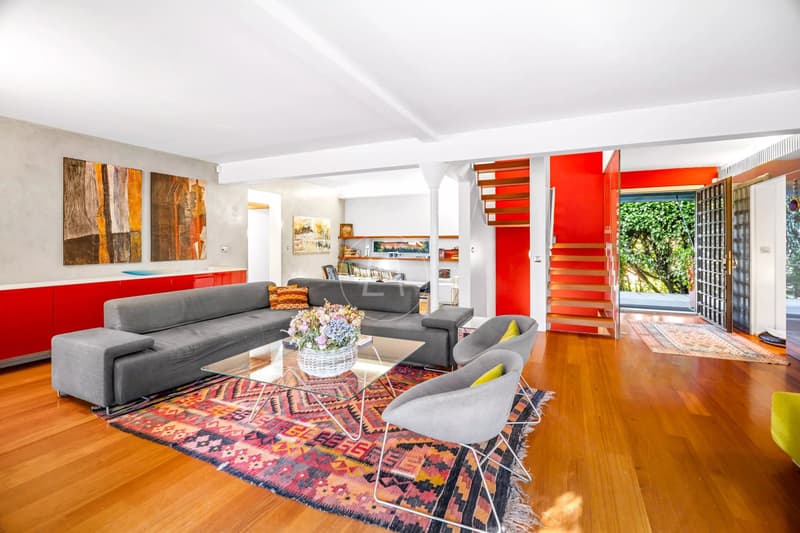Élégante villa familiale dans un écrin de verdure aux portes de Genève (2)