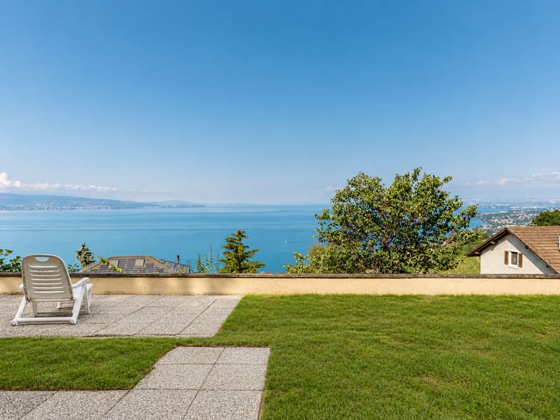 Magnifique villa de 7 pièces à Grandvaux avec vue exceptionnelle (3)