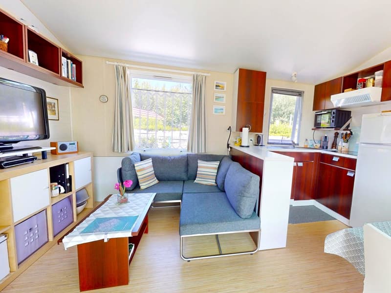 Mobile-home de 3,5 pièces avec terrain en pleine propriété à proximité du lac (8)
