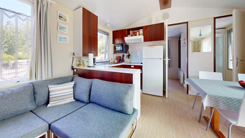 Mobile-home de 3,5 pièces avec terrain en pleine propriété à proximité du lac (7)