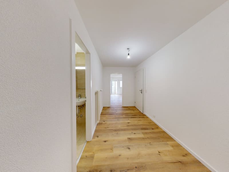 Wohnung 3.5 Zimmer hell mit Balkon in Chavornay (7)