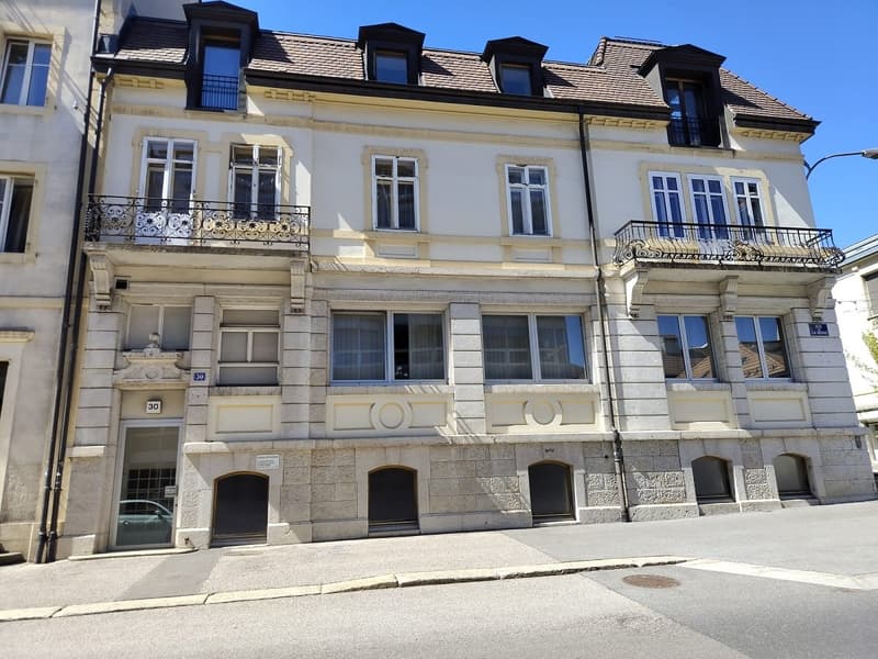 Edificio misto storico in vendita – Rue de la Serre 30, La Chaux-de-Fonds (2)