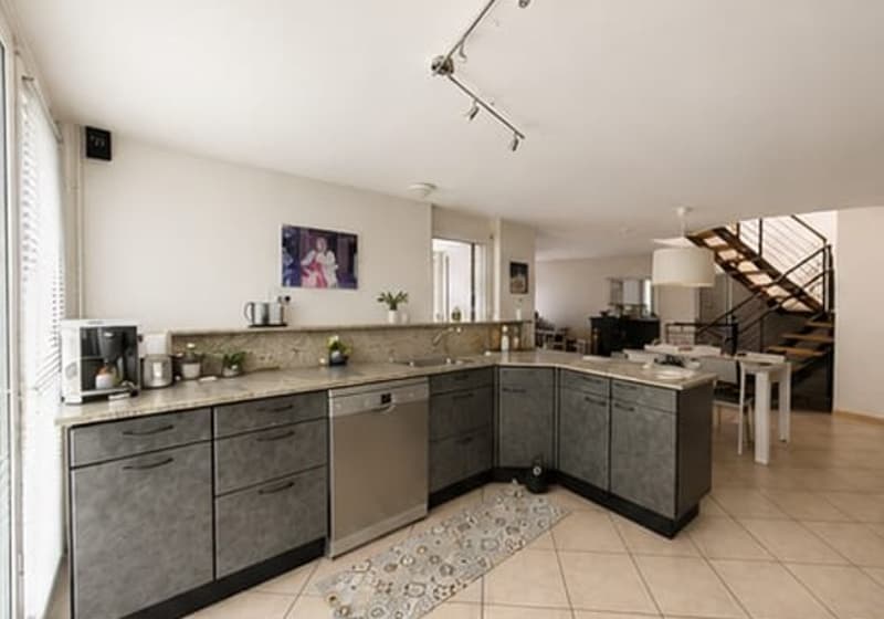 Casa a schiera triplex spaziosa e luminosa a La Chaux-de-Fonds (4)