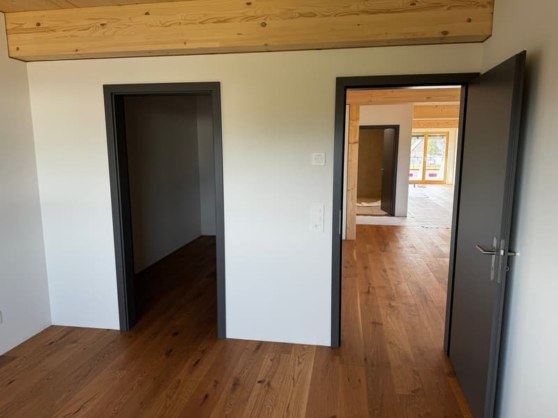 3.5-Zimmer-Attikawohnunng mit Sommerkühlung zu vermieten (8)
