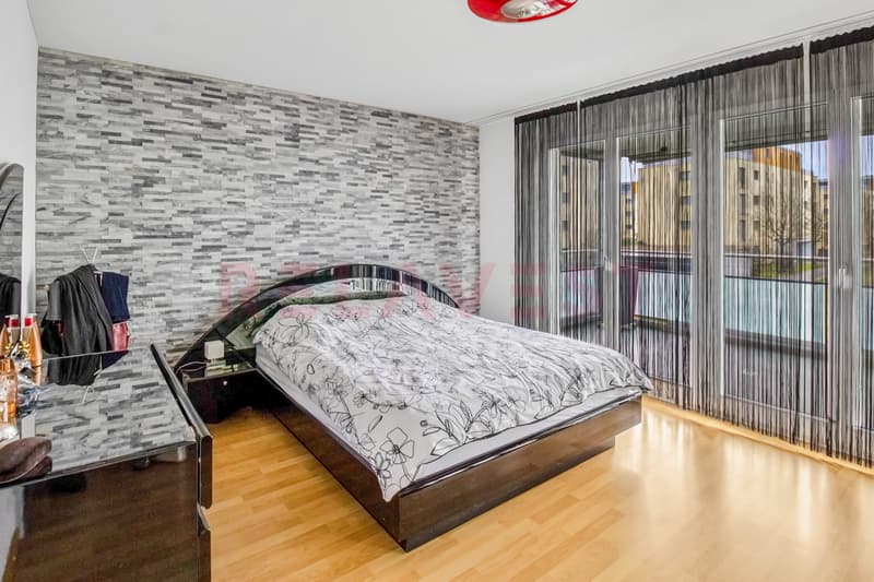 5.5-Zimmer-Wohnung in Oftringen - grosszügig mit Wintergarten-Balkon (5)