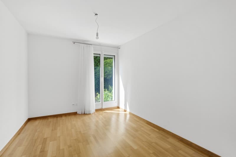 Charming 3-room ground floor apartment in Oberrieden (10)