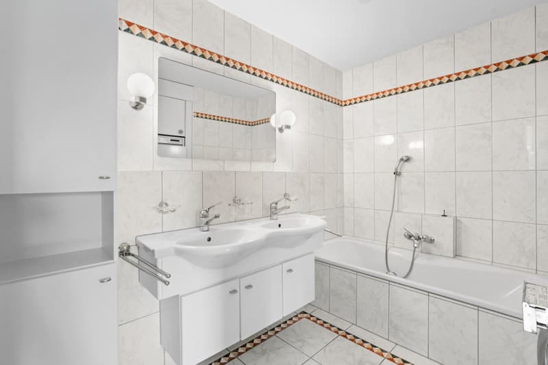 Appartement de rêve 4.5 pièces avec vue sur le lac à Oberrieden (23)