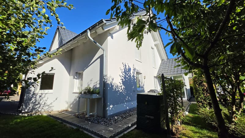 Helles 5.5-Zimmer-Einfamilienhaus in Titterten kaufen (3)