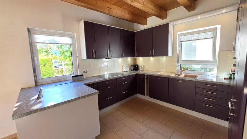Helles 5.5-Zimmer-Einfamilienhaus in Titterten kaufen (10)