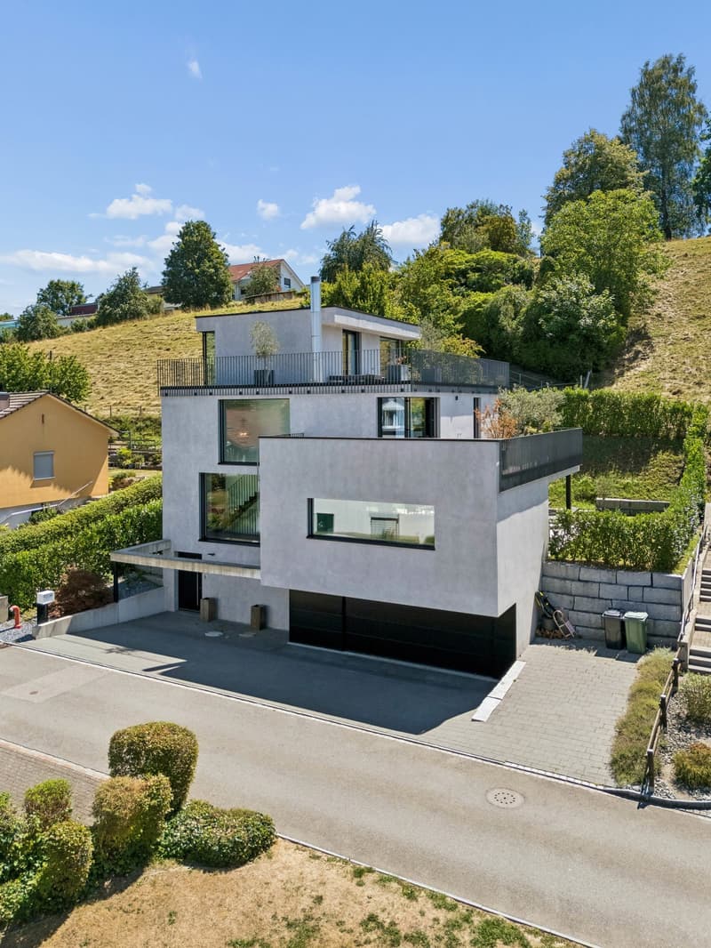 Platz für zwei Generationen – 7.5-Zimmer-Minergie-Haus, Baujahr 2019 (1)