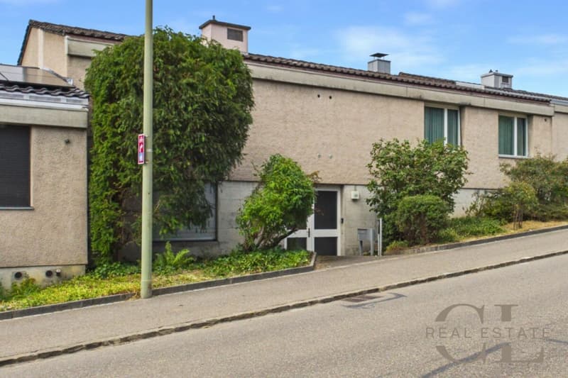 Stilvolles 8-Zimmer-Atriumhaus mit einer Garage und einem Abstellplatz (16)