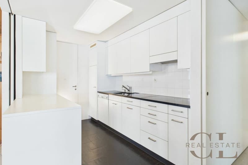 Stilvolles 8-Zimmer-Atriumhaus mit einer Garage und einem Abstellplatz (9)