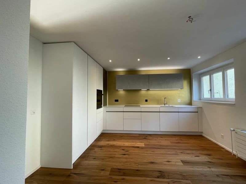 Stilvolles 4 Zimmer-Reihenhaus mit Garten in Oberwil (5)